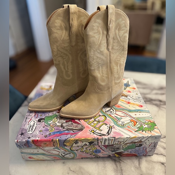 Jeffrey Campbell Dagget Sand Suede Boots - Picture 4 of 5